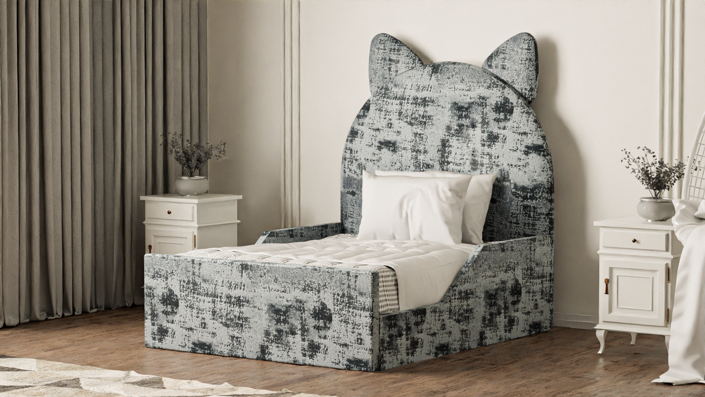 Hello Kitty Bed
