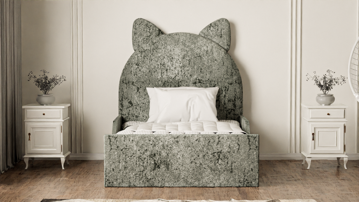 Hello Kitty Bed