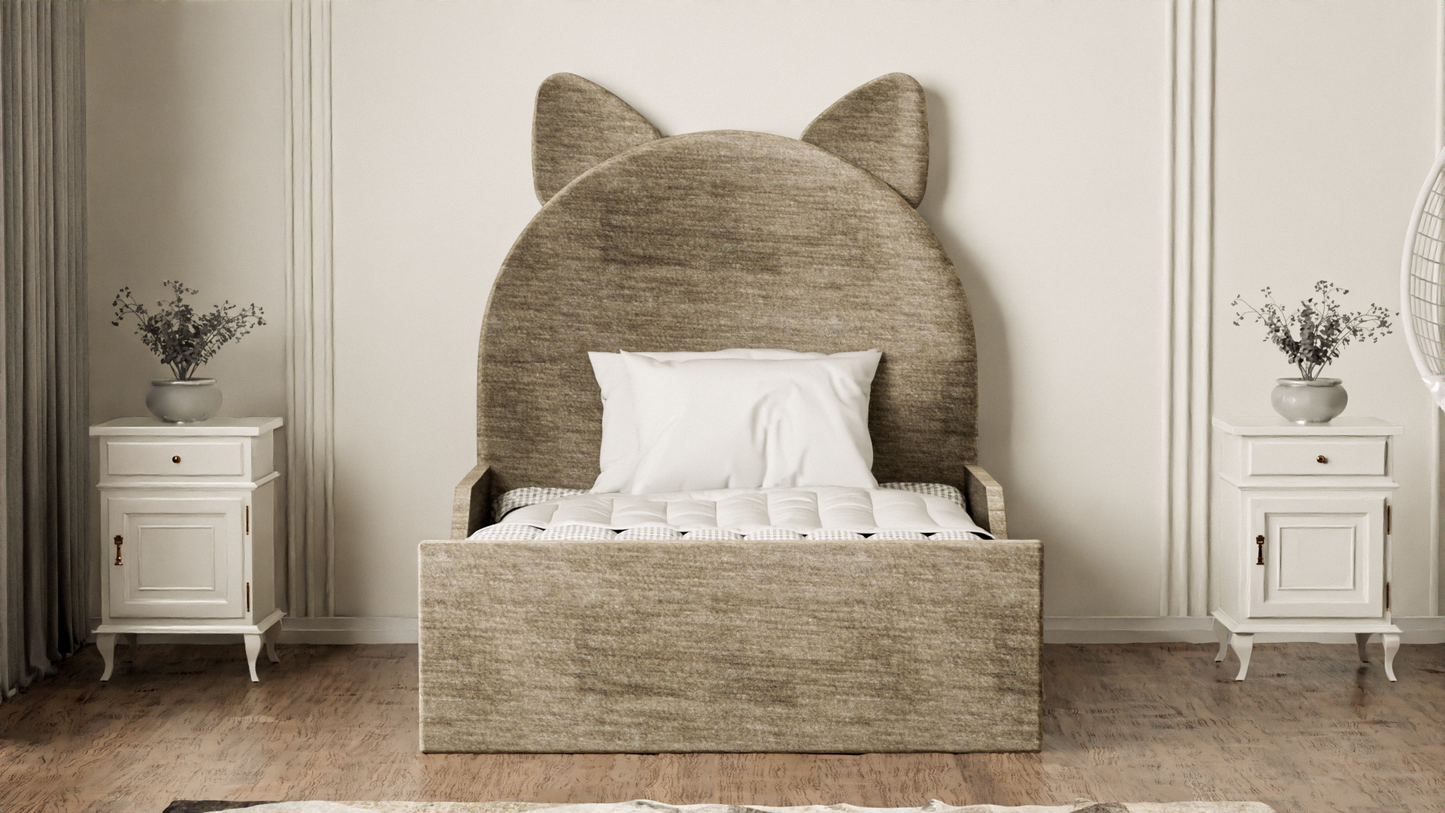 Hello Kitty Bed
