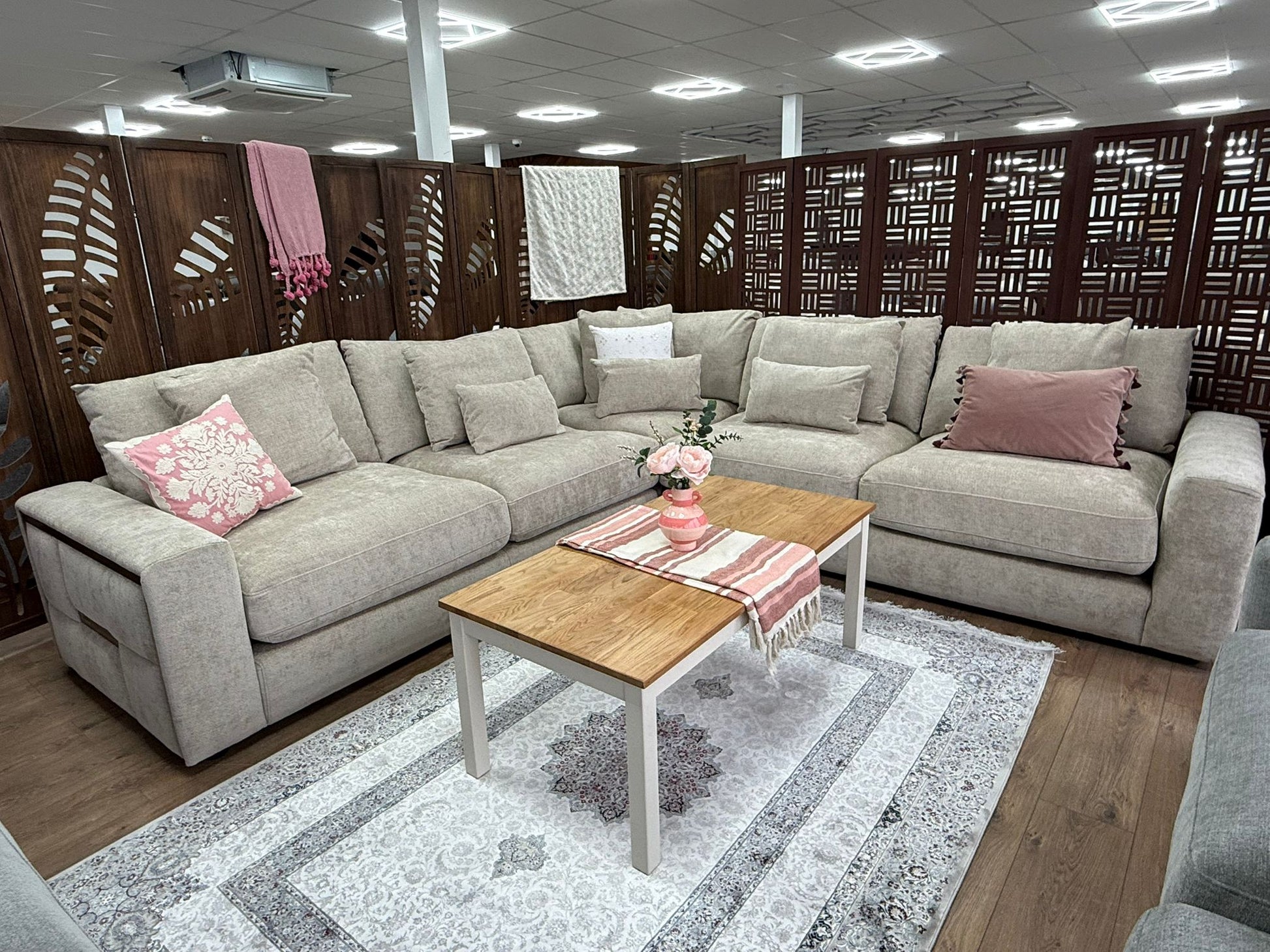 Julian Sofa Beige Large Corner - large corner sofa - Dreamy furniture
