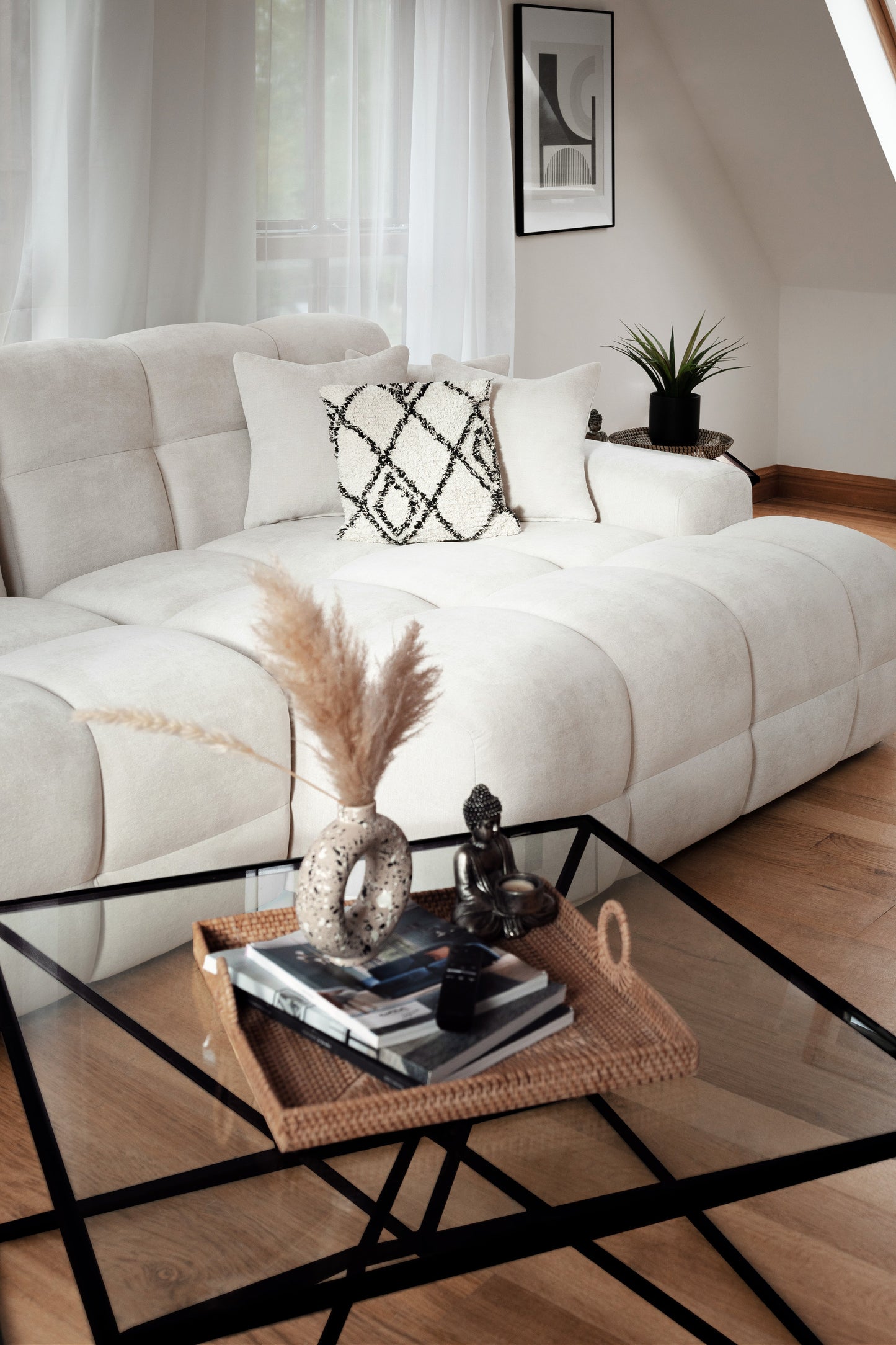 Joanna Sofa Beige Right Hand Facing Corner at Dreamy furniture store in Natural