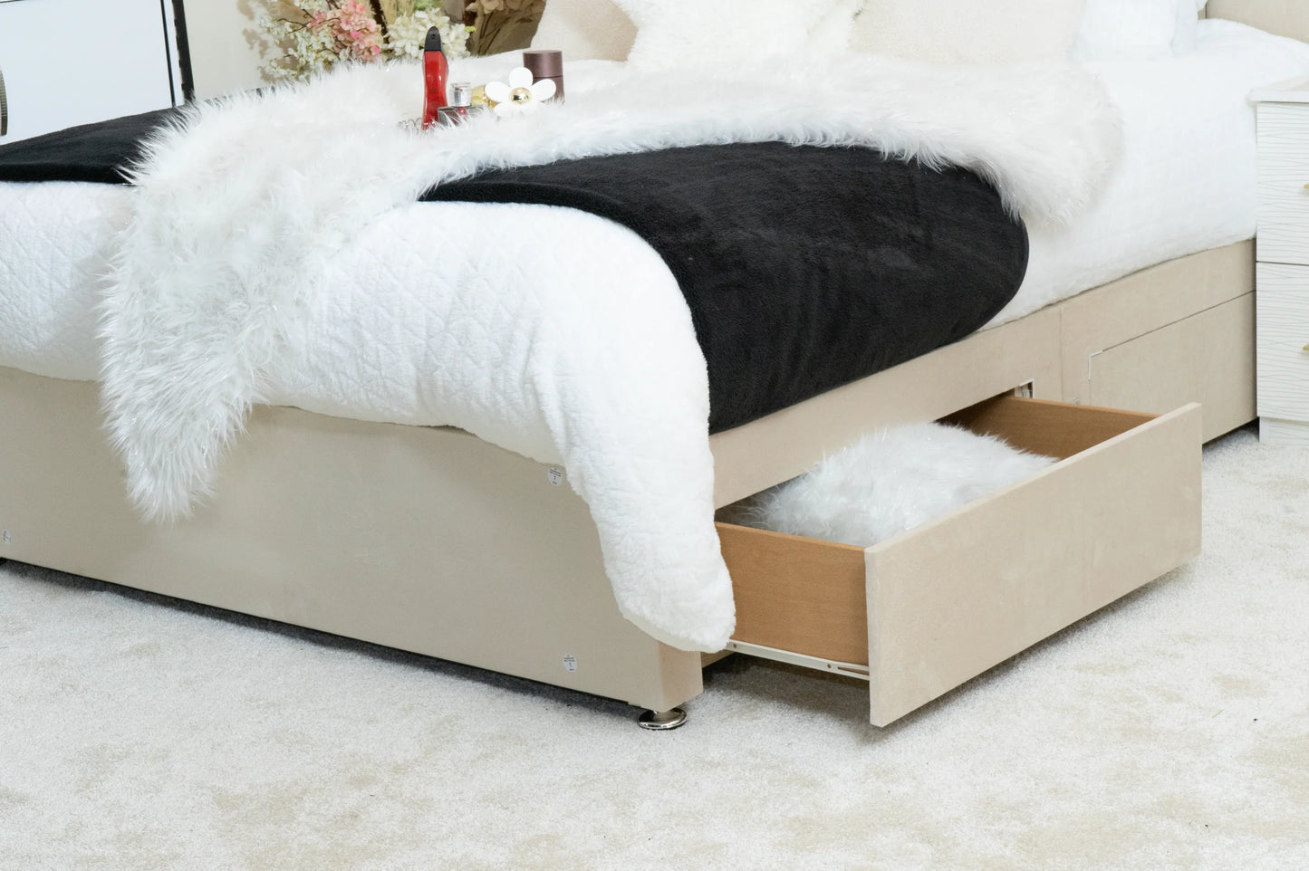 Bloomfield Bed